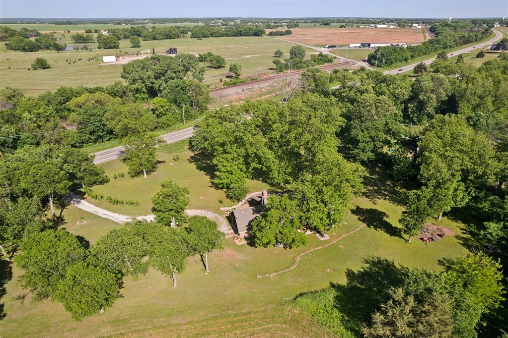 15137 Us Highway 77 Property Photo 5
