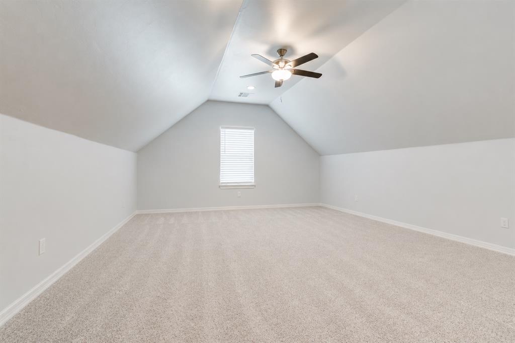 3101 Drake Crest Drive Property Photo 35