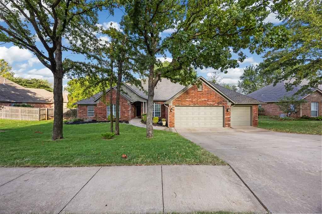 2617 Ashebriar Lane Property Photo 1