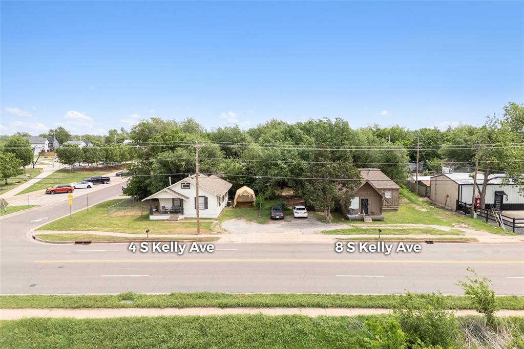 812 W Main Street Property Photo 5