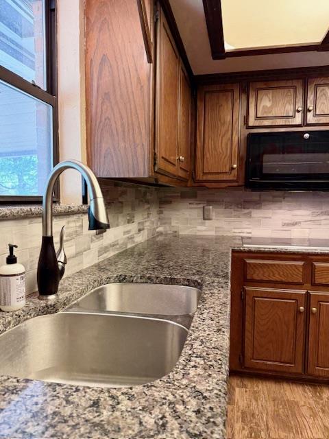 309 Kings Canyon Drive Property Photo 13