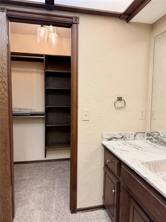 309 Kings Canyon Drive Property Photo 20