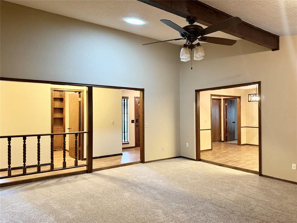 309 Kings Canyon Drive Property Photo 25
