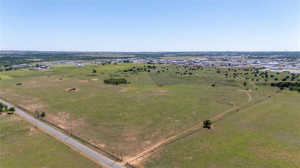 2 N 2440 Road Property Photo 6