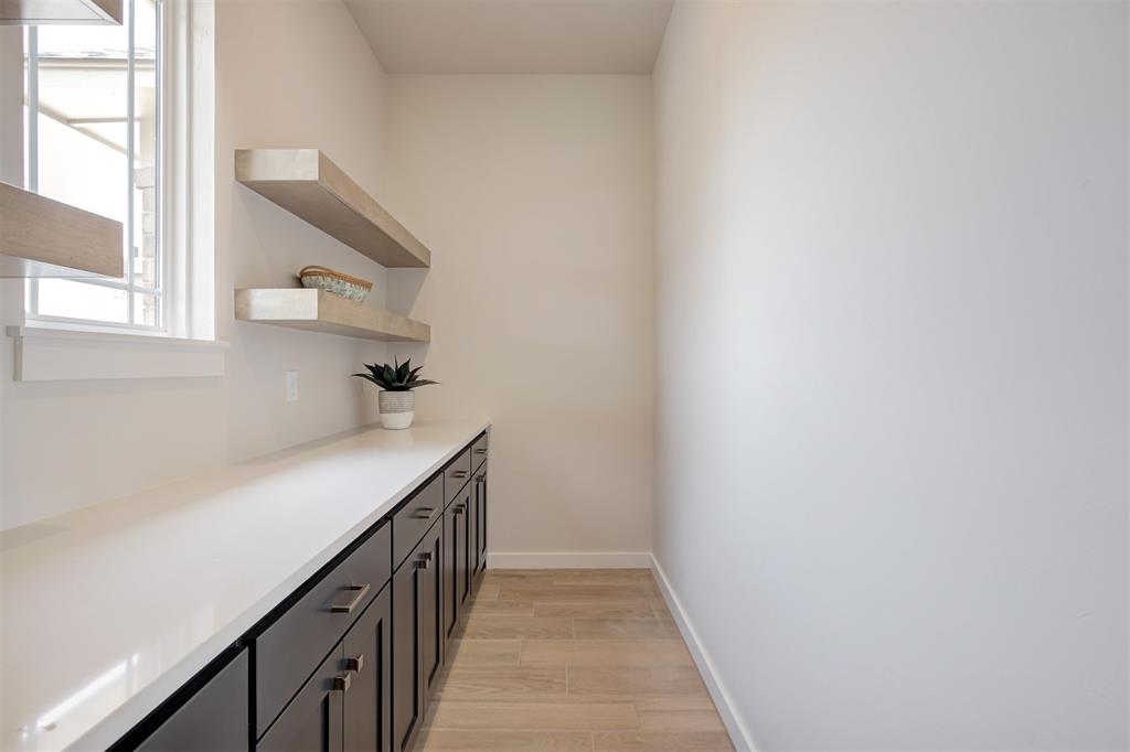 1026 Maverick Pass Property Photo 32
