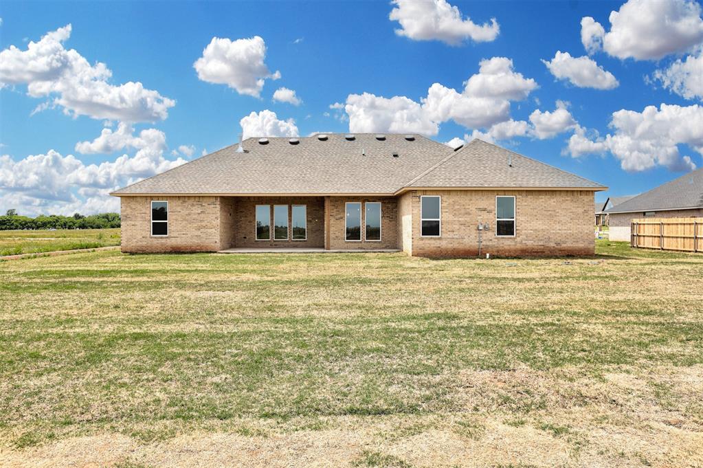 1026 Maverick Pass Property Photo 48