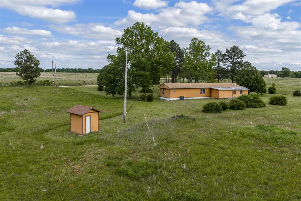 103051 N 3810 Road Property Photo 3
