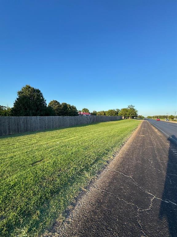 32109 W Highway 66 Property Photo 2