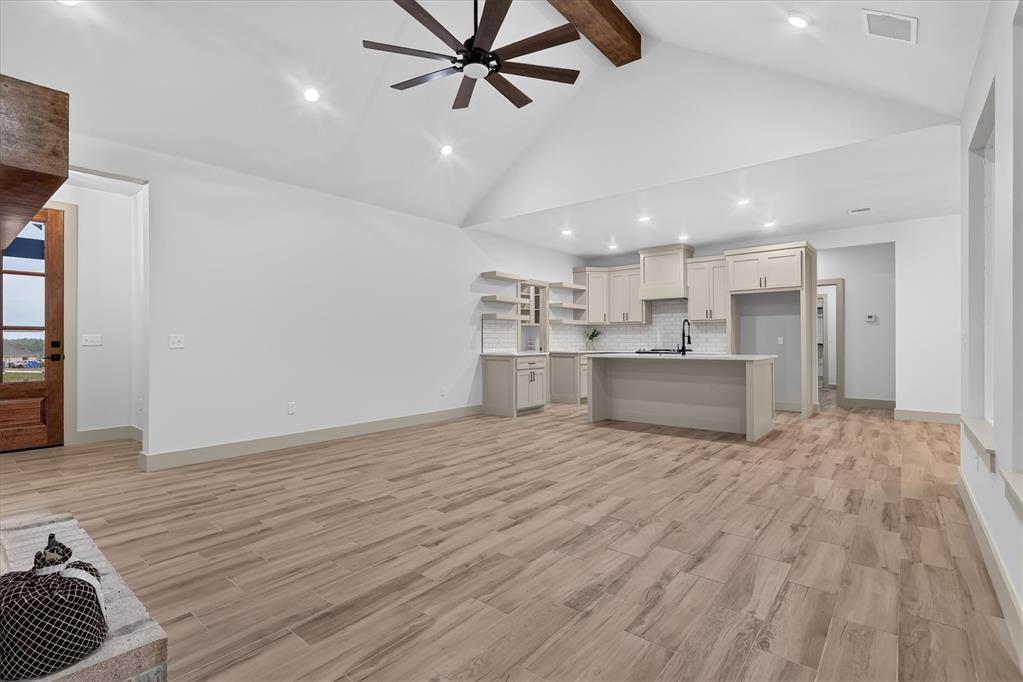 2436 Wolf Creek Bend Property Photo 10