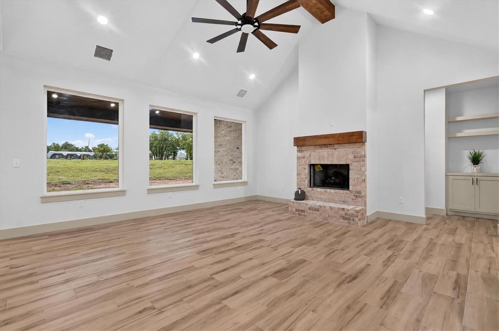 2436 Wolf Creek Bend Property Photo 11