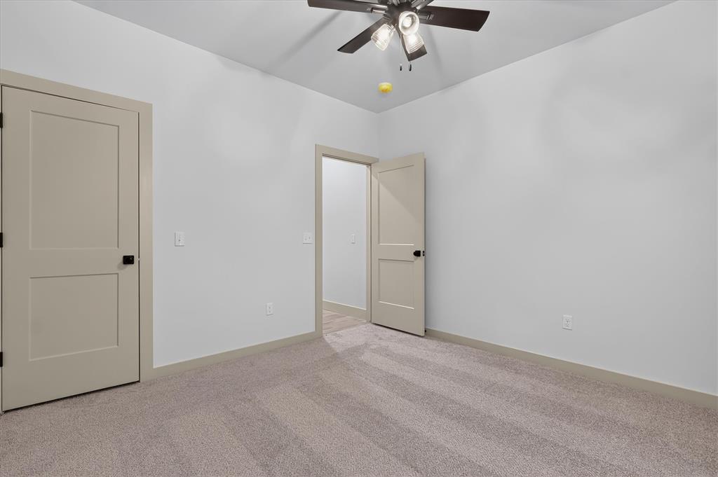 2436 Wolf Creek Bend Property Photo 30