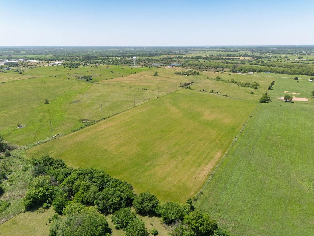 00 N Kickapoo Street Property Photo 4