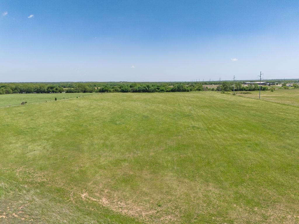00 N Kickapoo Street Property Photo 10