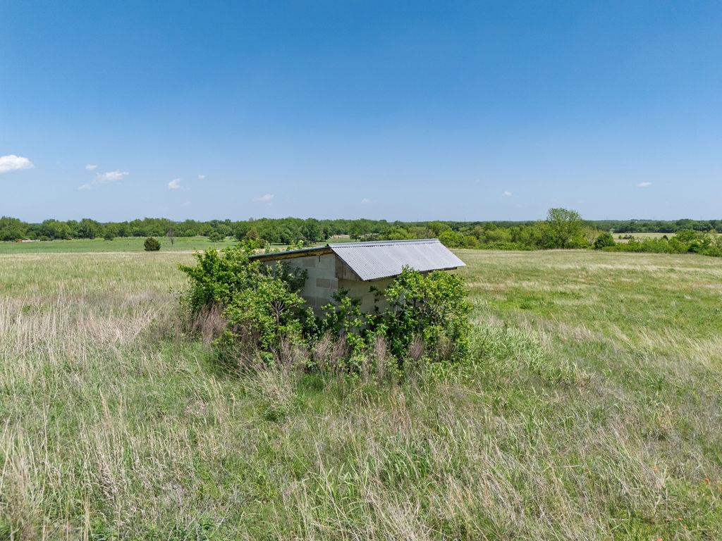 00 N Kickapoo Street Property Photo 17