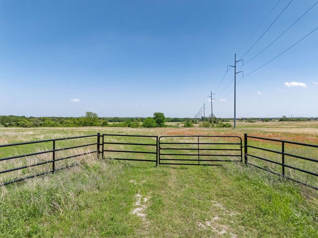 00 N Kickapoo Street Property Photo 21