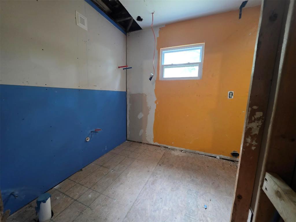 907 W Minnesota Avenue Property Photo 14