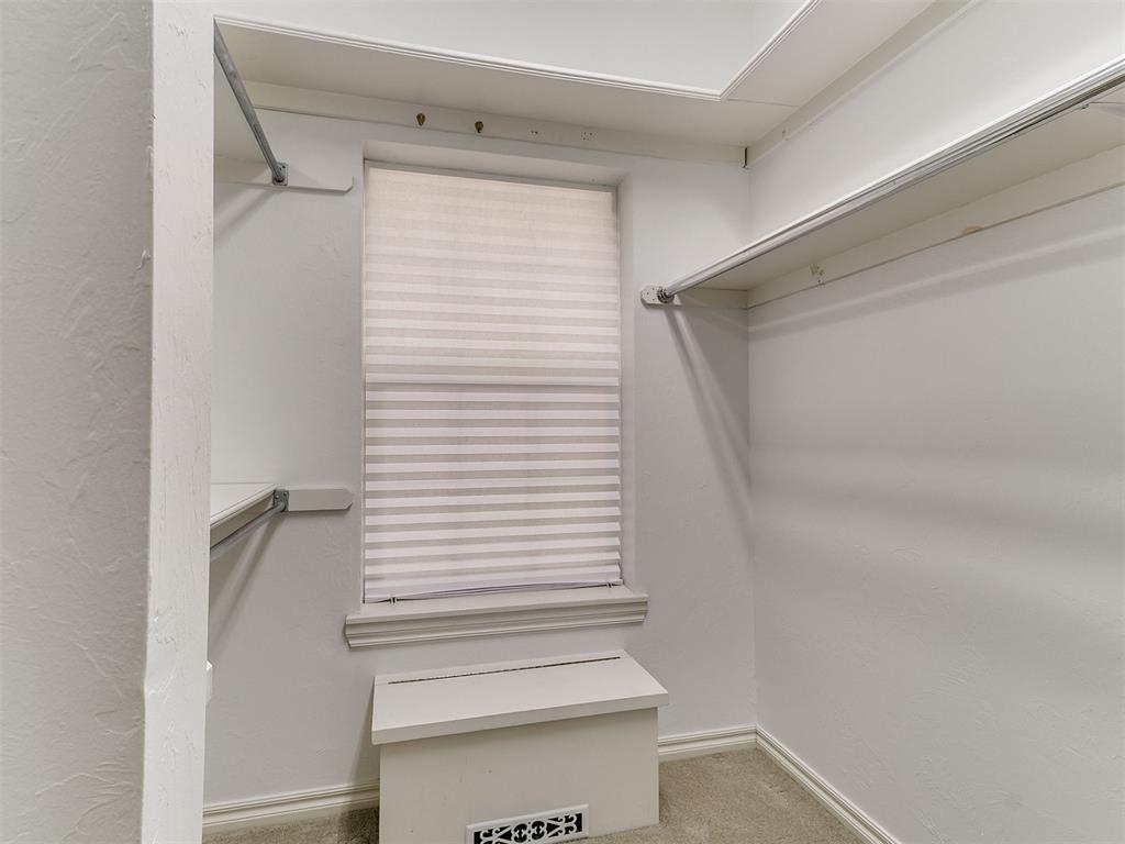 1851 Silver Oaks Drive Property Photo 17