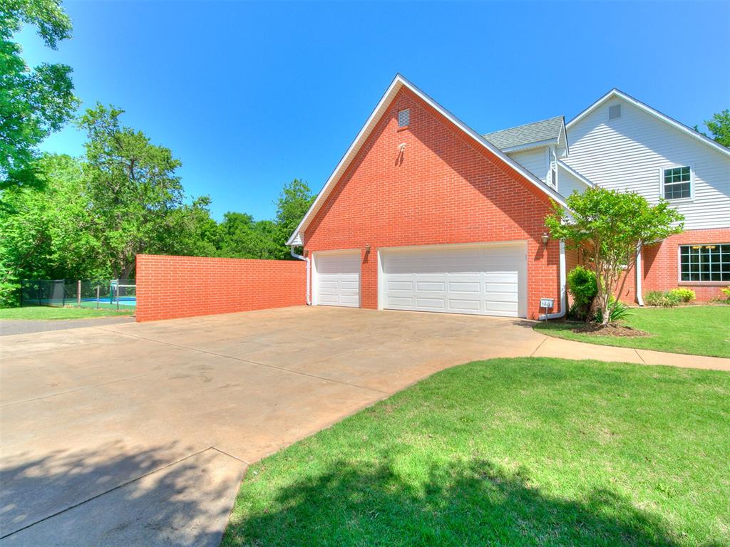 1851 Silver Oaks Drive Property Photo 37