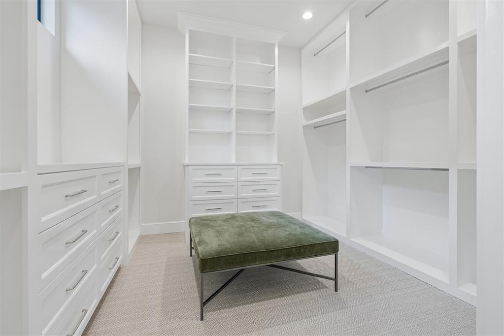 1722 Huntington Avenue Property Photo 17