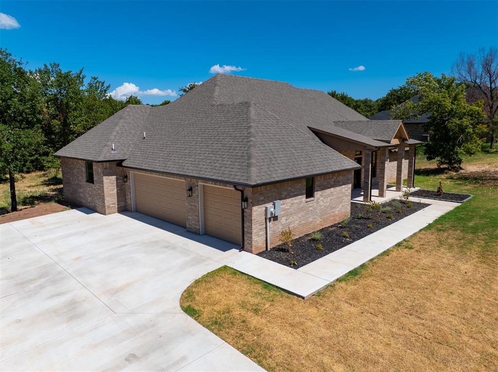2299 Pecan Ridge Property Photo 4