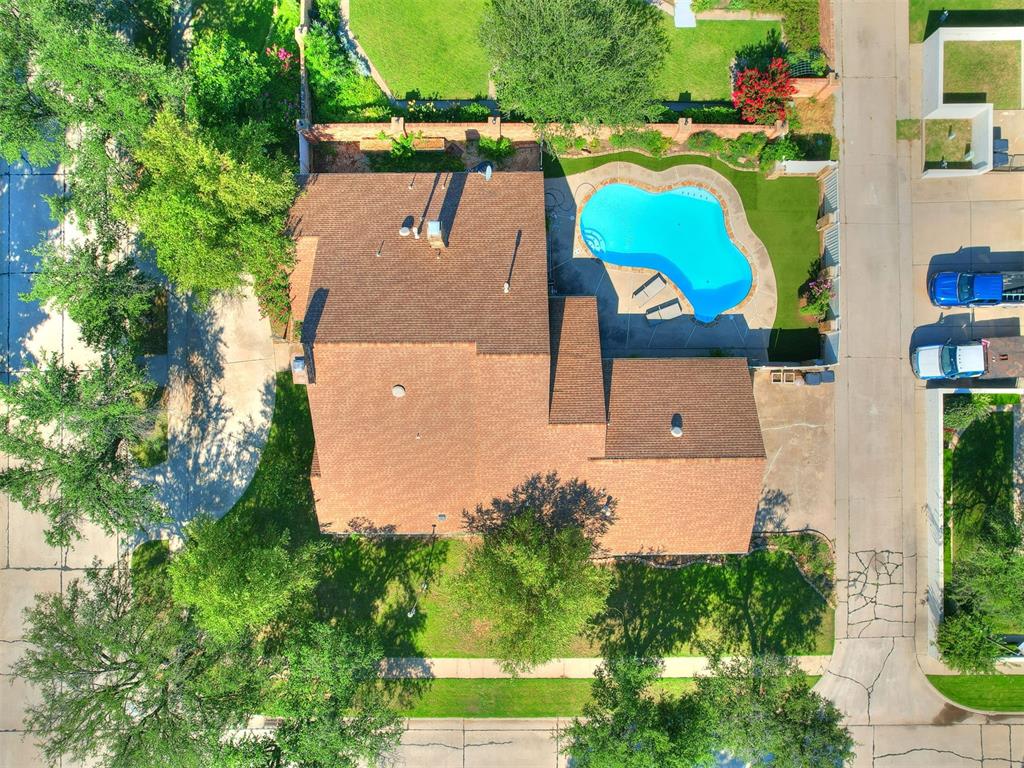 8101 Brownsville Lane Property Photo 10