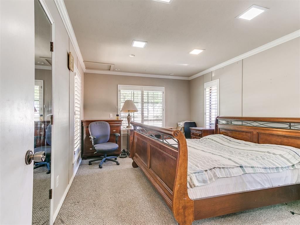 8101 Brownsville Lane Property Photo 32