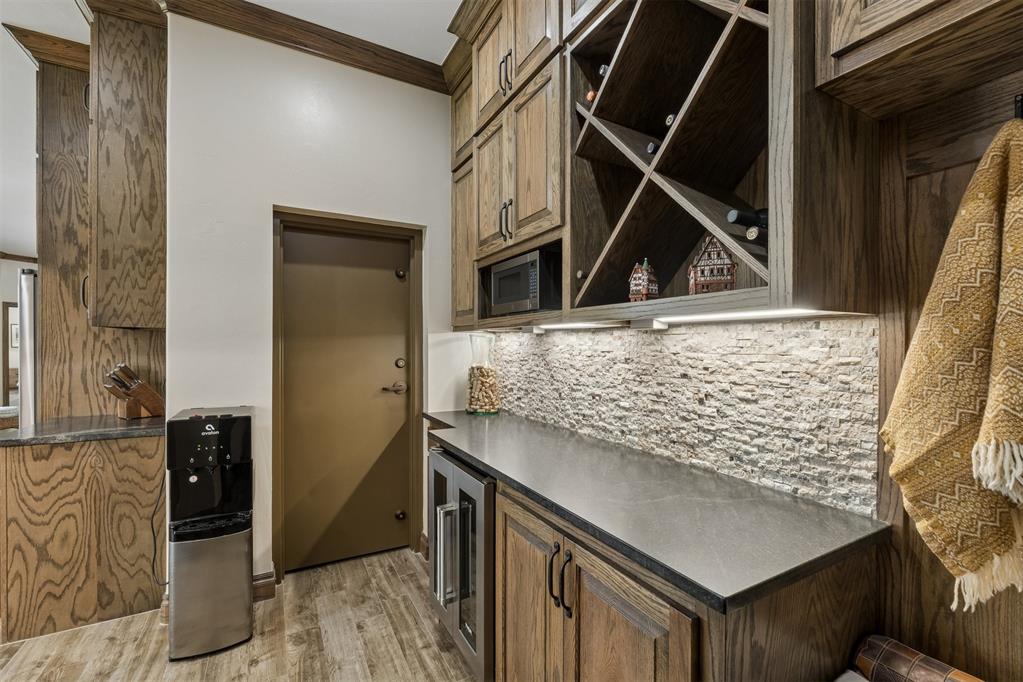 13281 Rock Hollow Circle Property Photo 15