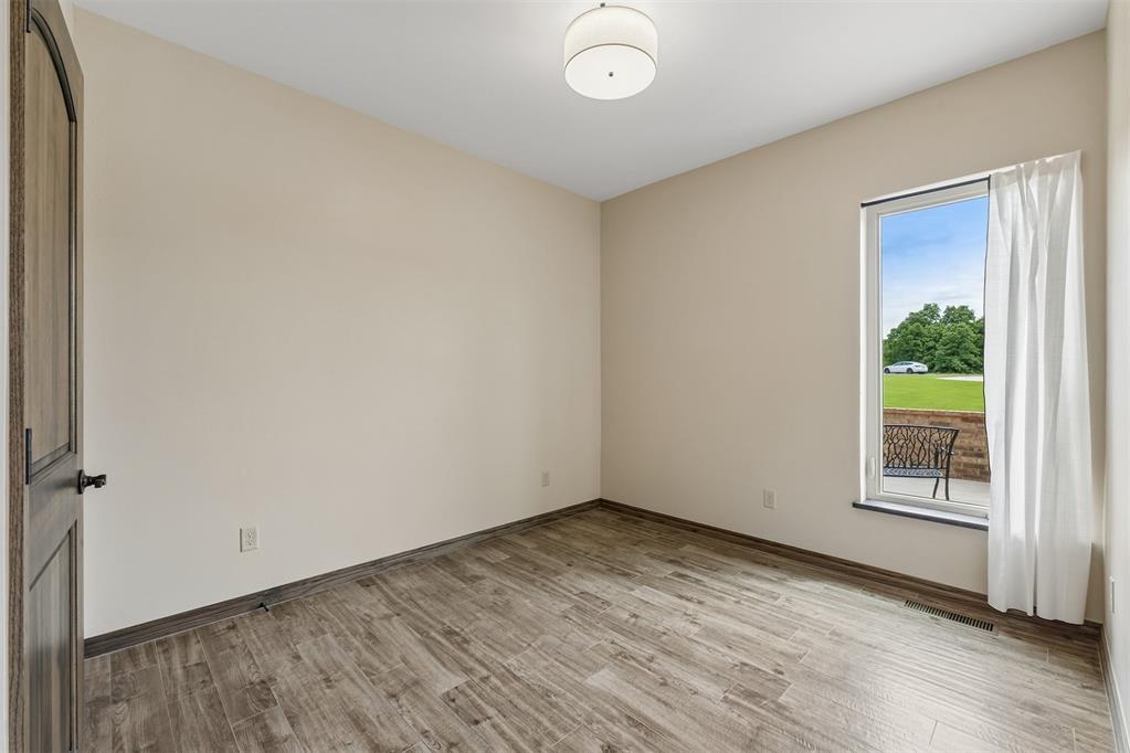 13281 Rock Hollow Circle Property Photo 23