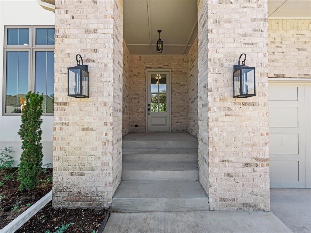 3416 Leon Circle Property Photo 8