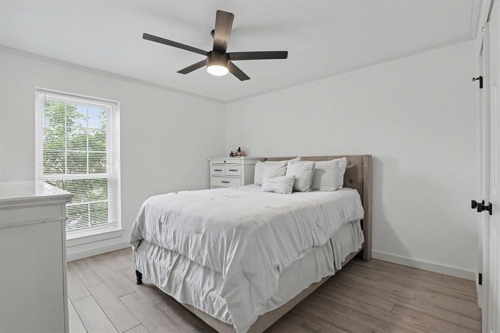 6100 N Brookline Avenue 8 Property Photo 7