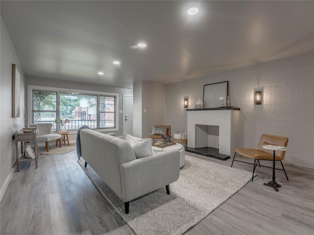 2016 W Noble Avenue Property Photo 7
