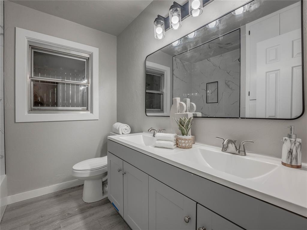 2016 W Noble Avenue Property Photo 30