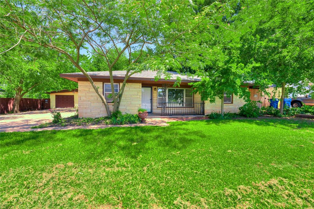 2016 W Noble Avenue Property Photo 47