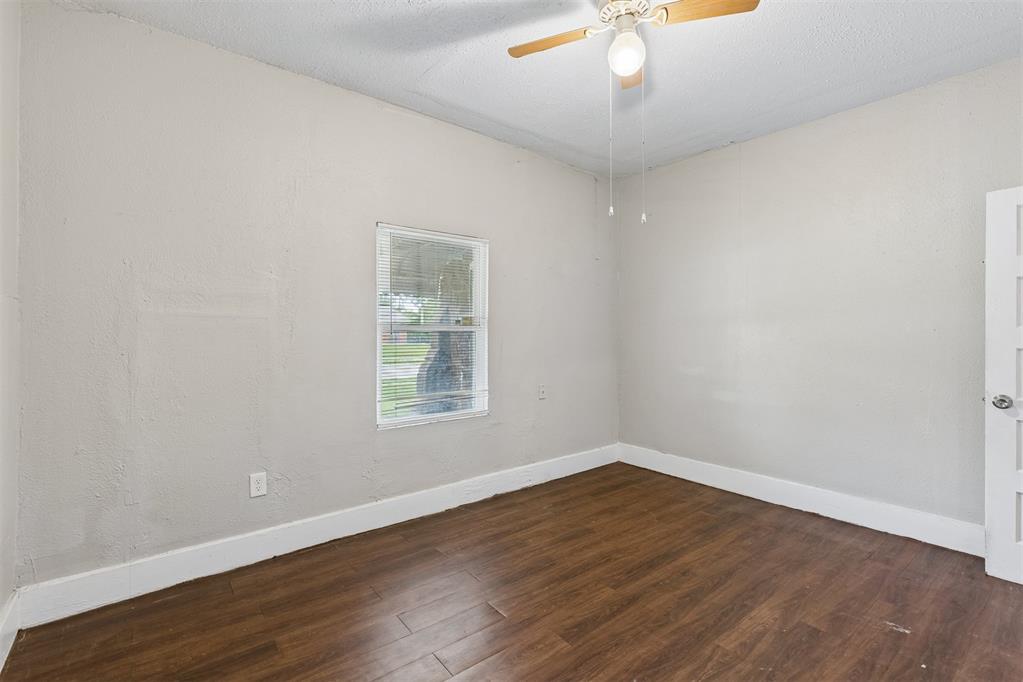 2300 N Prospect Avenue Property Photo 25