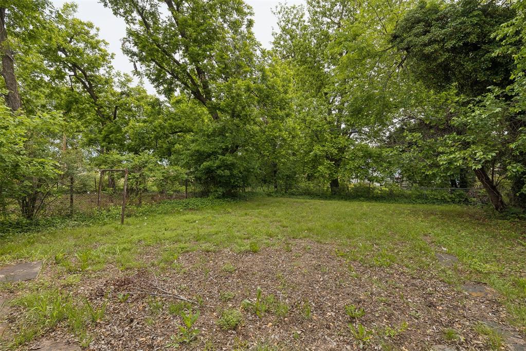 2300 N Prospect Avenue Property Photo 28