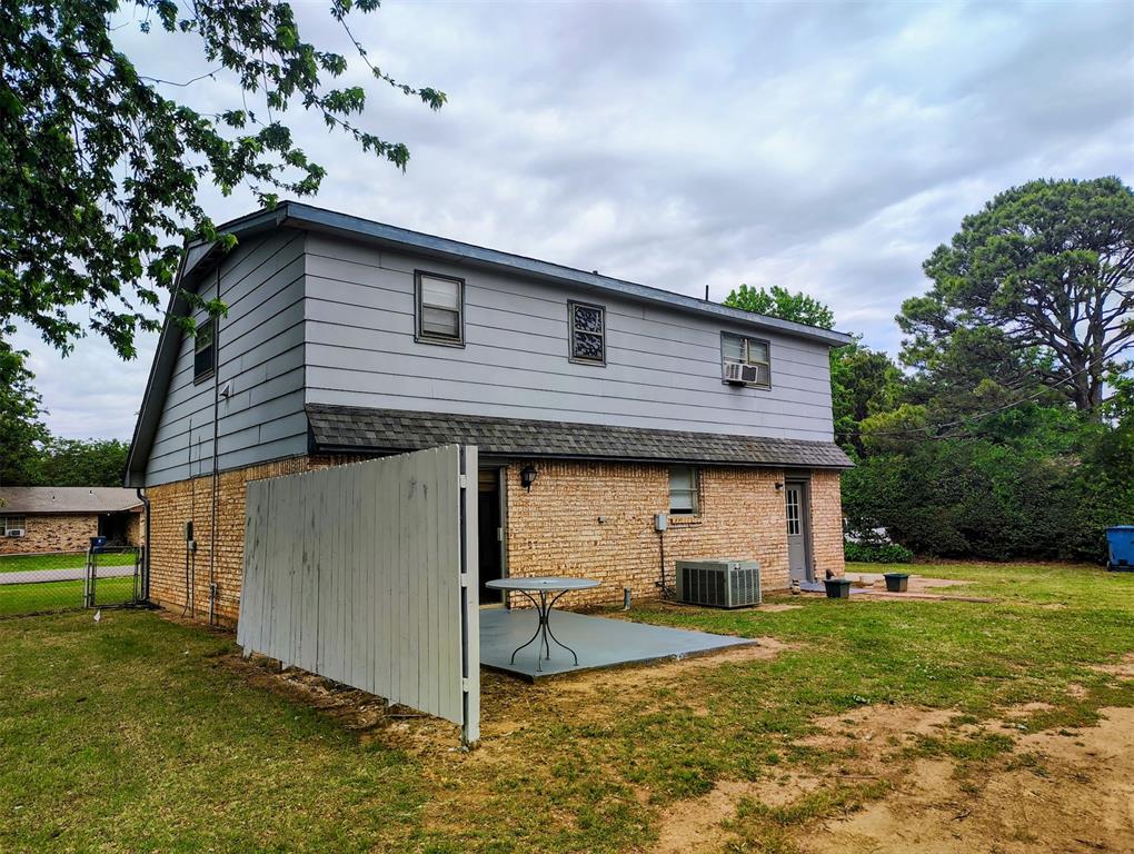1000 N Doris Avenue Property Photo 21