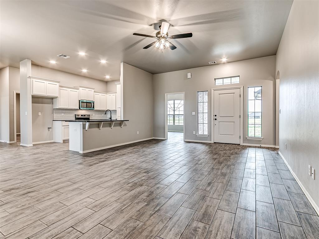 24947 Belmont Pass Property Photo 6