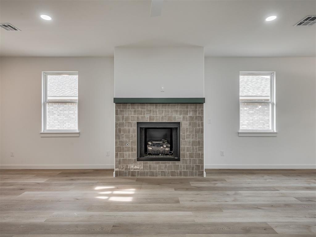 1901 Long Cove Avenue Property Photo 15