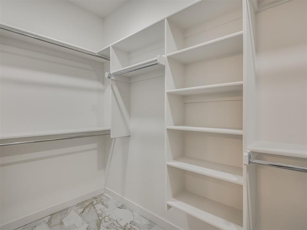 1901 Long Cove Avenue Property Photo 28