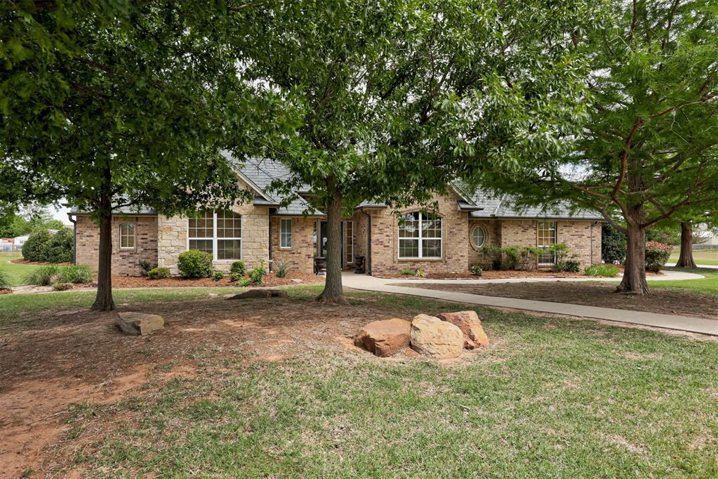 336 Ne Angela Circle Property Photo 3