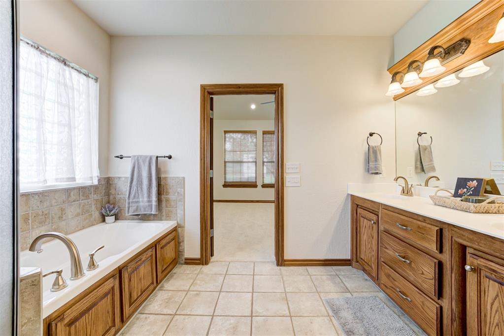 336 Ne Angela Circle Property Photo 20