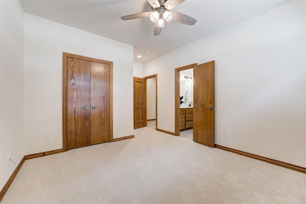 336 Ne Angela Circle Property Photo 27