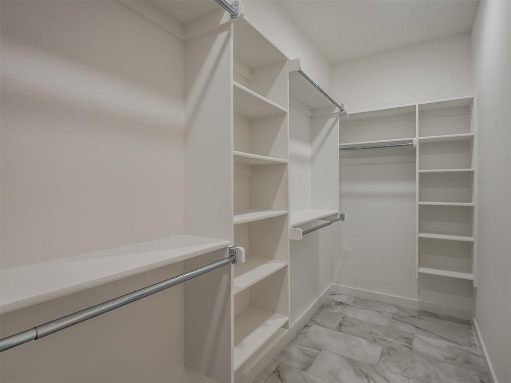 1817 Long Cove Avenue Property Photo 29