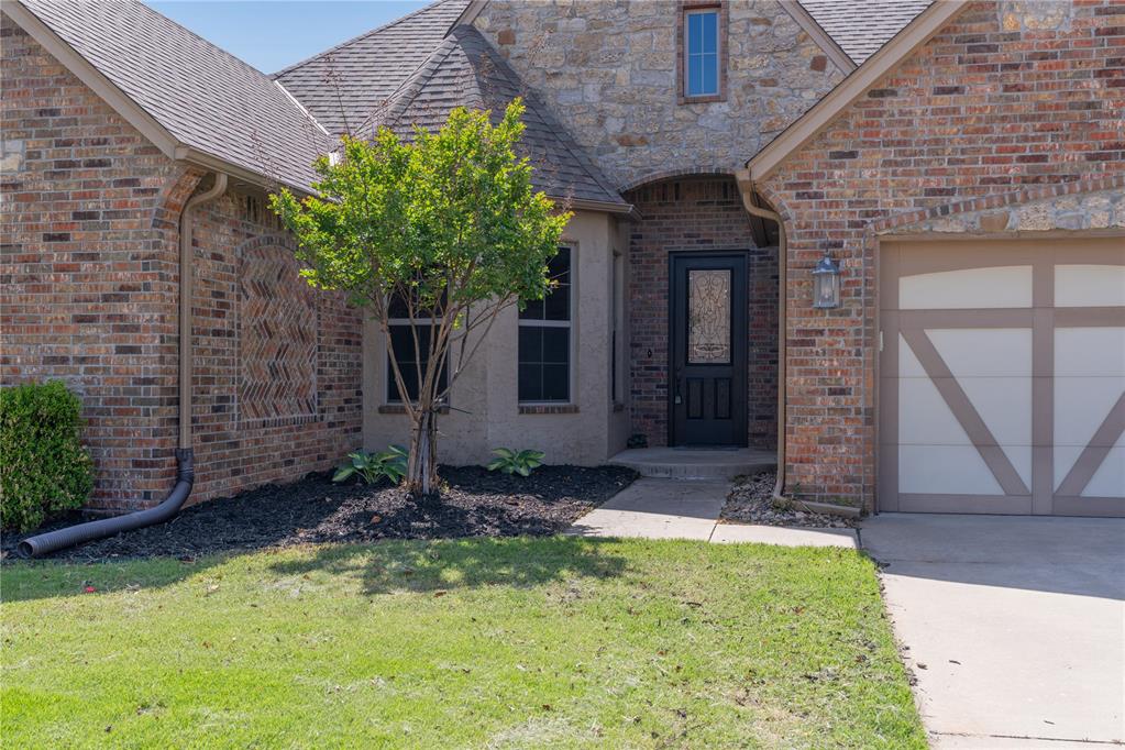 4617 Caveat Drive Property Photo 8