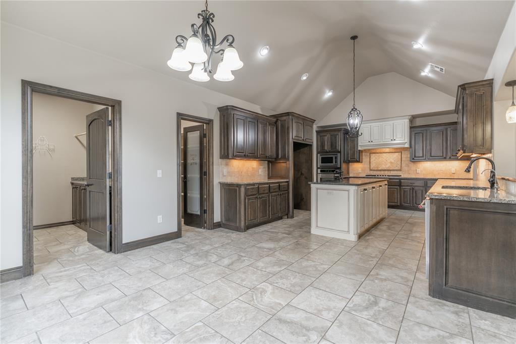 4617 Caveat Drive Property Photo 16