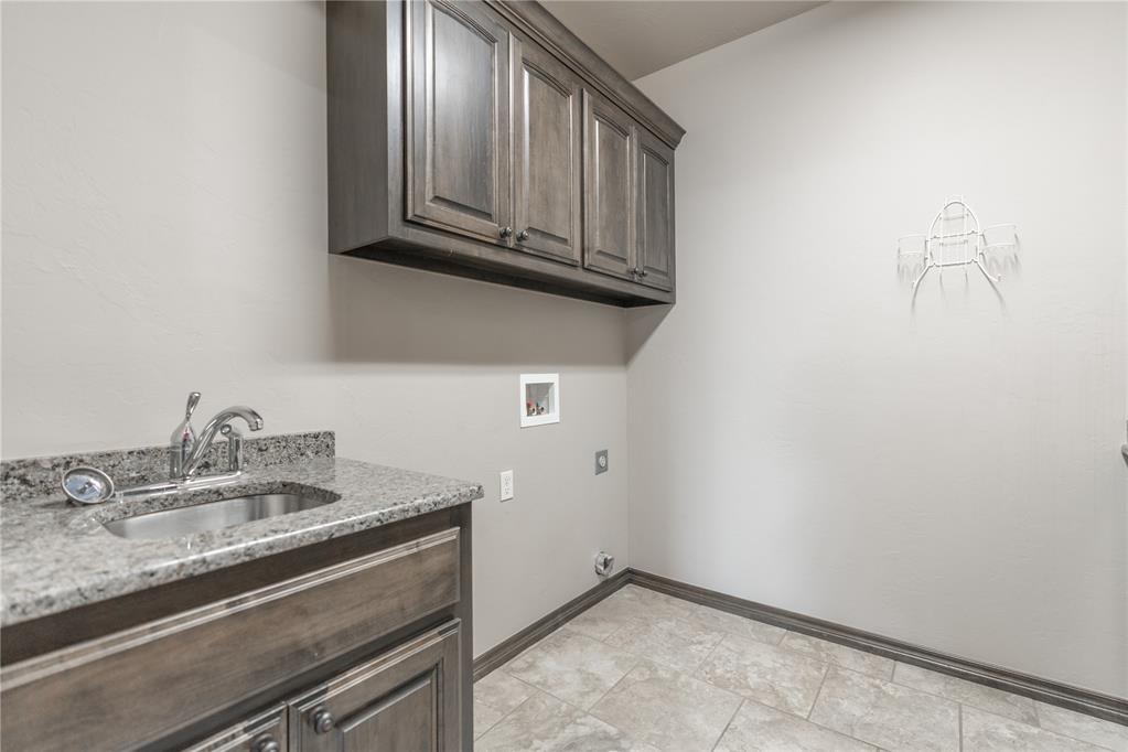 4617 Caveat Drive Property Photo 22