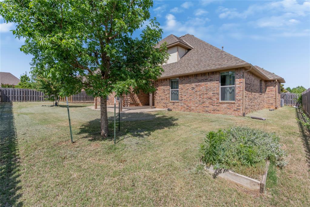 4617 Caveat Drive Property Photo 46