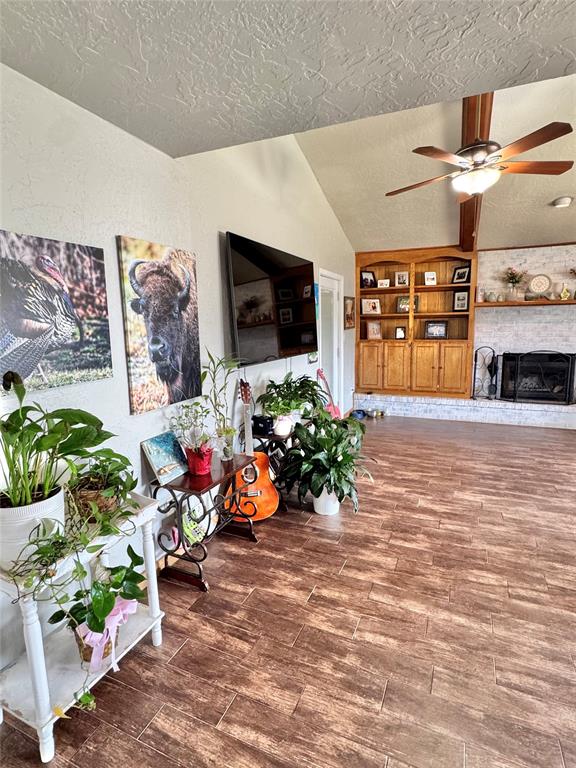 460 Nw Cheyenne Drive Property Photo 3