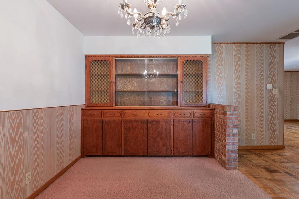 1618 N Oklahoma Avenue Property Photo 9