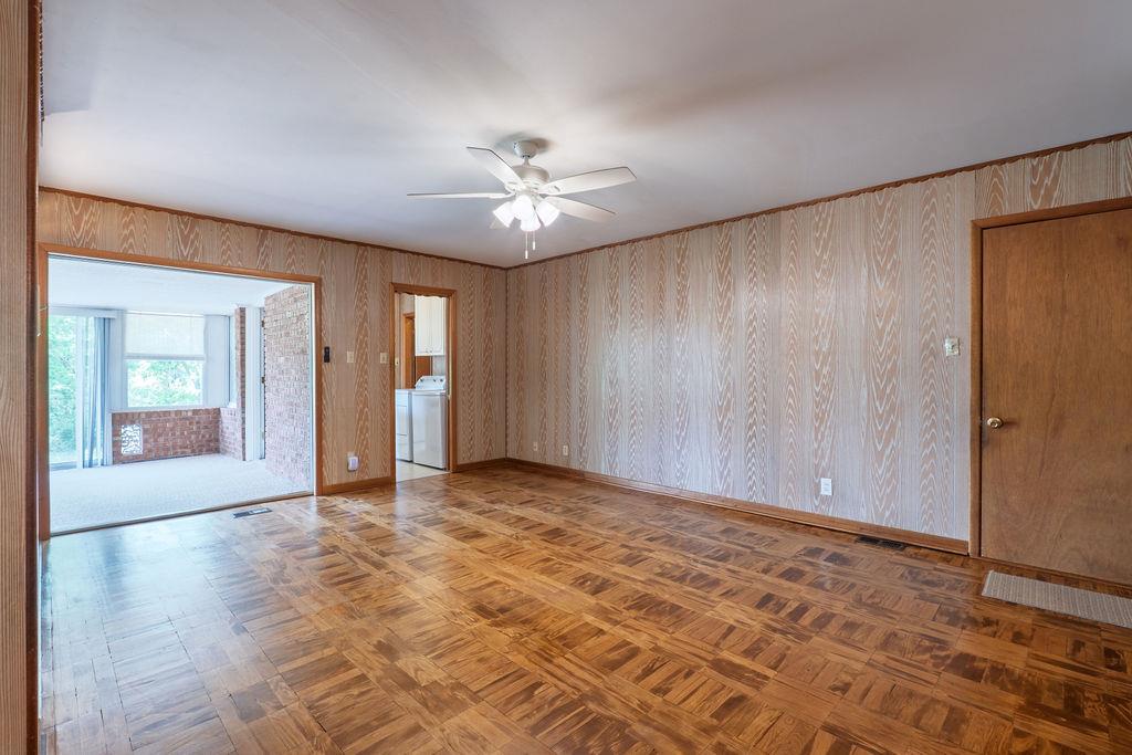 1618 N Oklahoma Avenue Property Photo 12